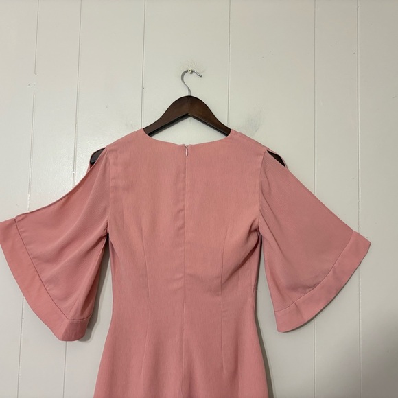 C/MEO Collective Blush Pink V-Neck Mini Dress Size S - Picture 7 of 7